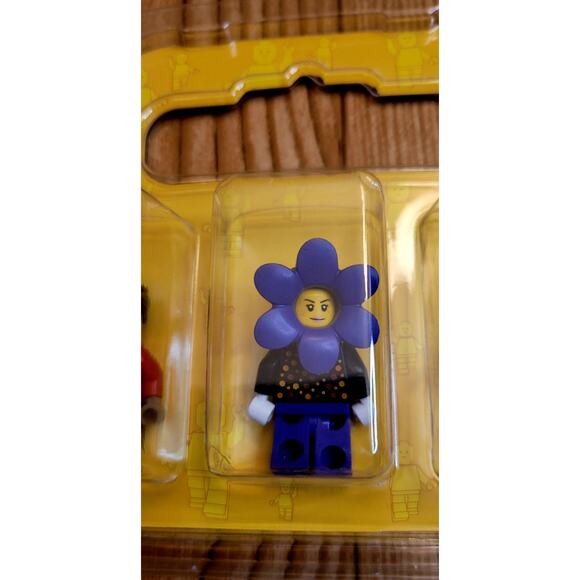 Lego 852766 3 pack of Minifigures overalls flower face hippie exclusive figures - Picture 4 of 7